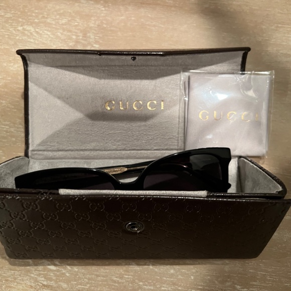Gucci Sunglasses main image 3